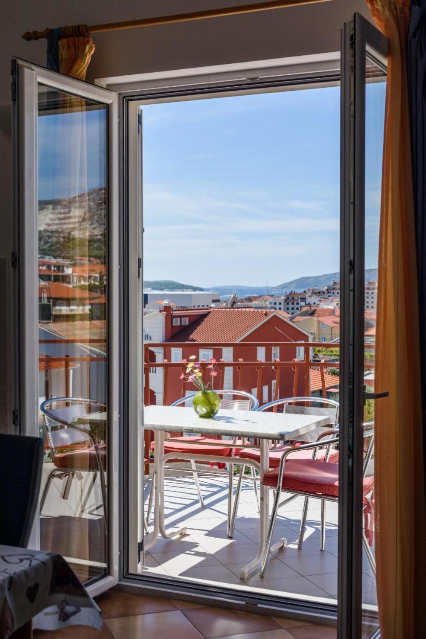 Apartment Mary Trogir Zewnętrze zdjęcie