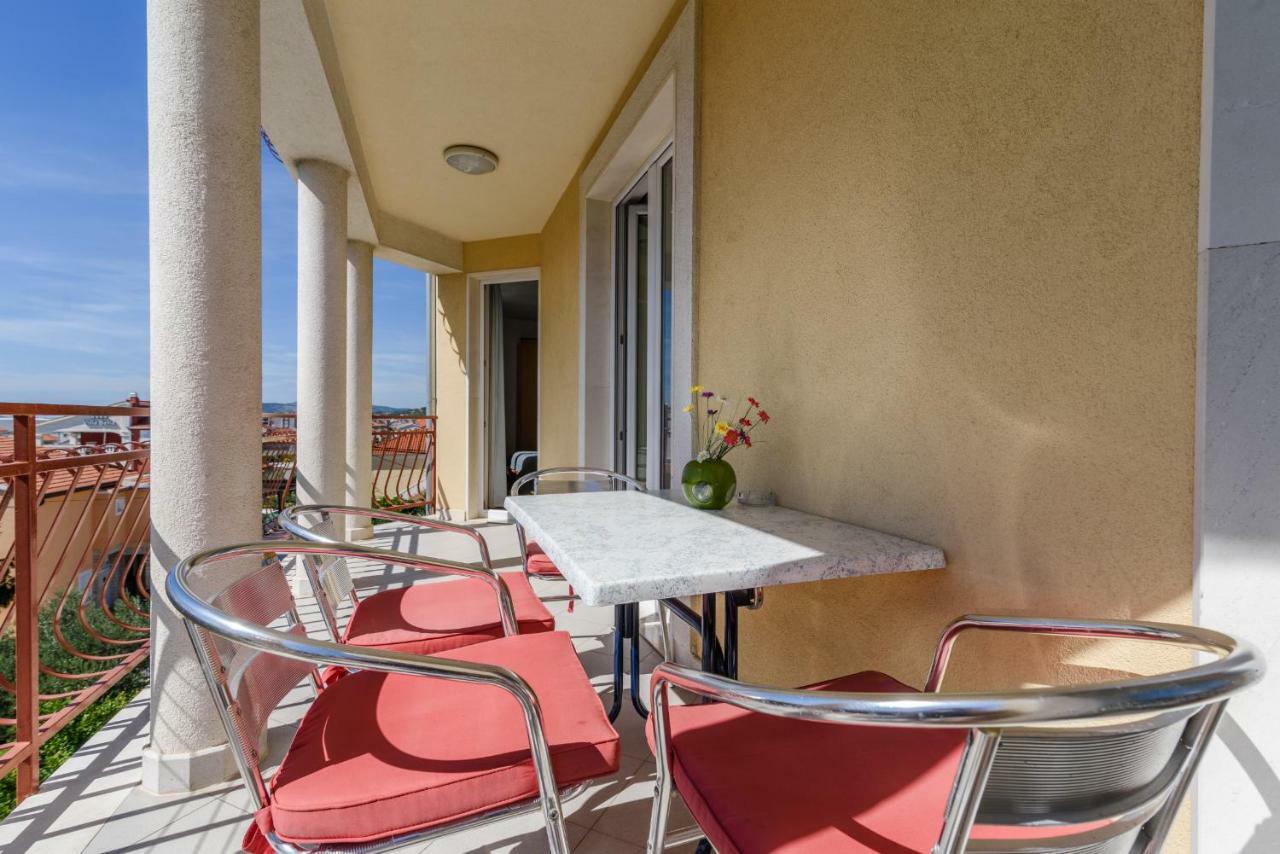Apartment Mary Trogir Zewnętrze zdjęcie